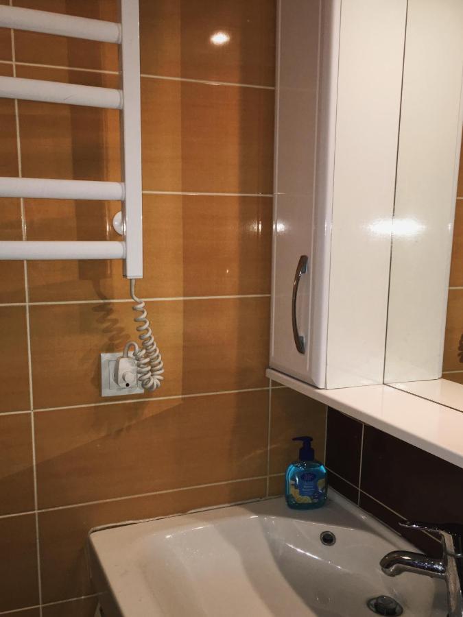 Apartment On Podil Kiew Exterior foto